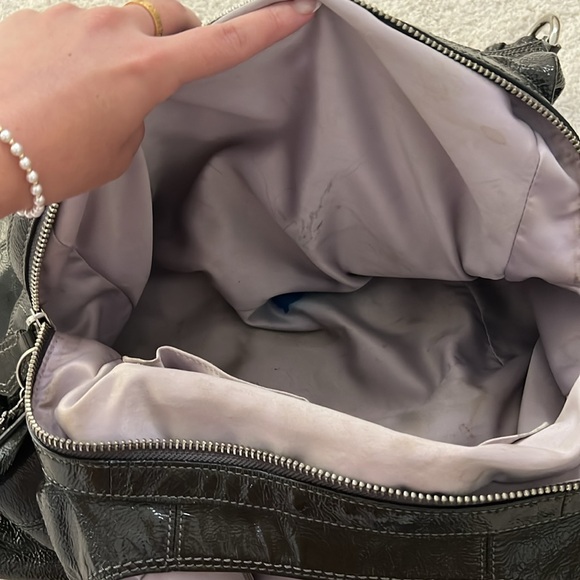 Coach Patent Large Maggie - Picture 10 of 13